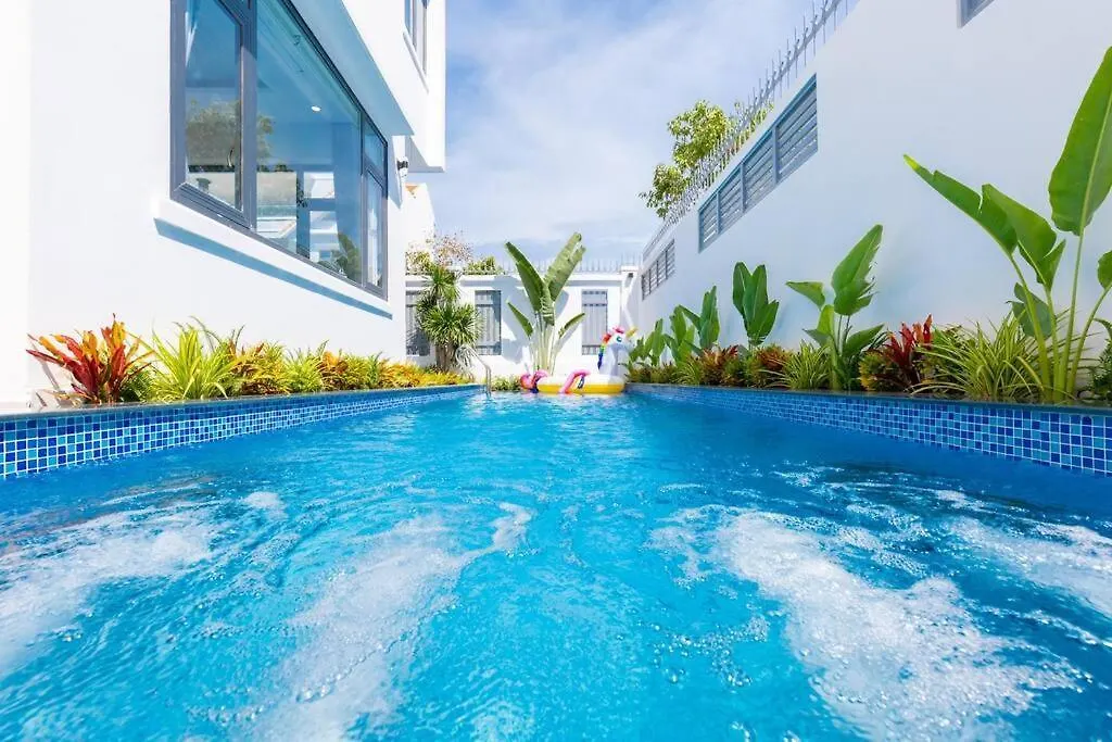 Palm Villa 10 Near Beach 붕타우 0*,