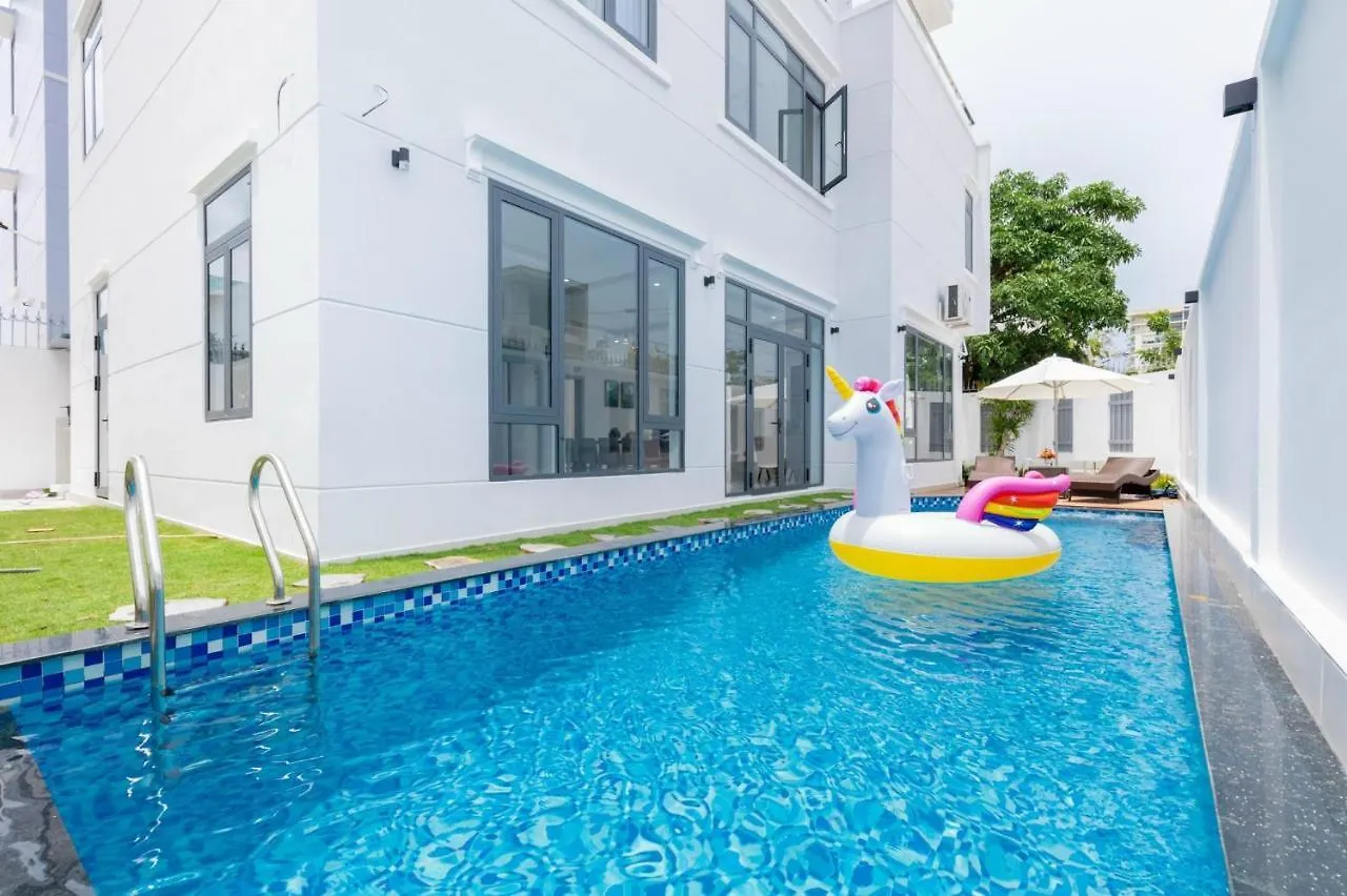 Palm Villa 10 Near Beach 붕타우