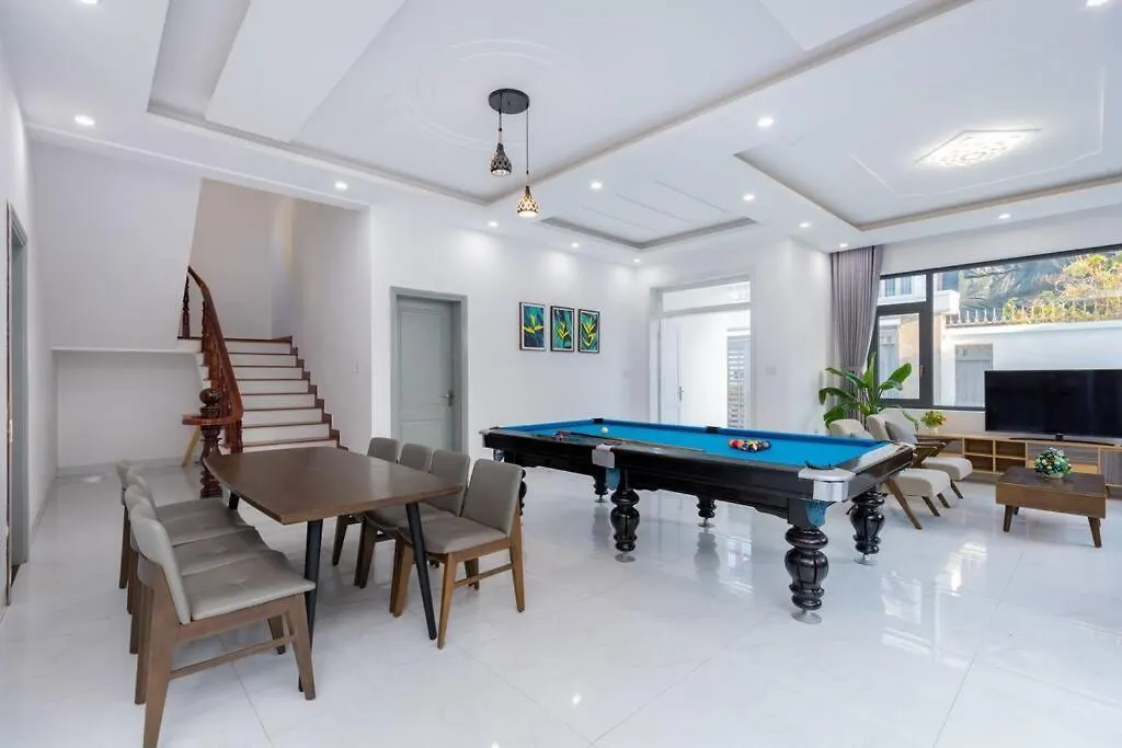 Palm Villa 10 Near Beach 붕타우 베트남