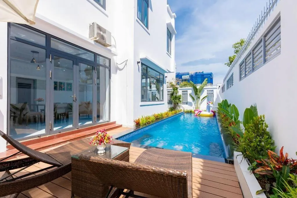 Palm Villa 10 Near Beach 붕타우 베트남